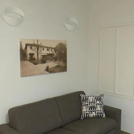 Casale Poggimele Empoli